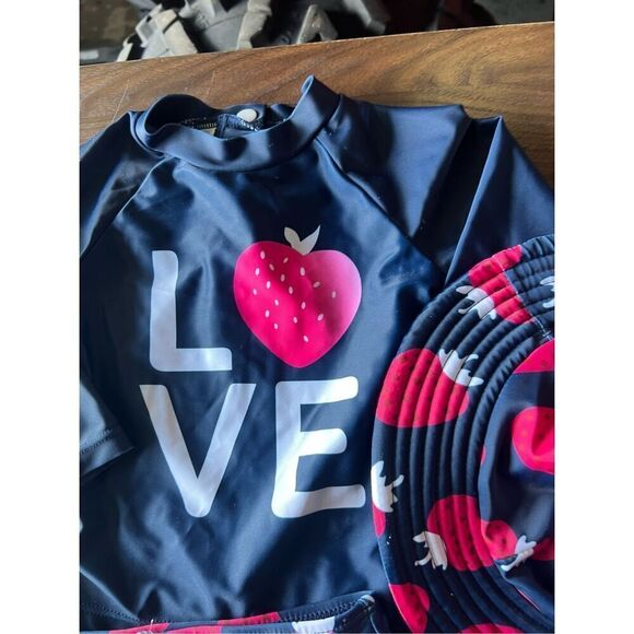 Dolphin Love Strawberry Love 3pc Swimsuit Set Baby Girl Swimsuit Set Size 18 Mon - Picture 4 of 12